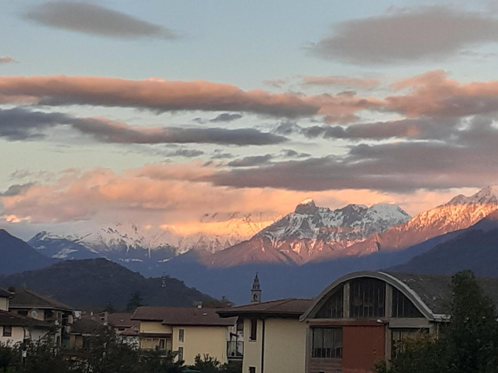 B&B Daniela Darfo Boario Terme Luaran gambar